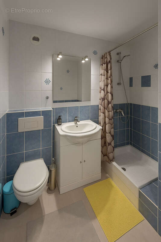 Appartement à AUBERVILLIERS