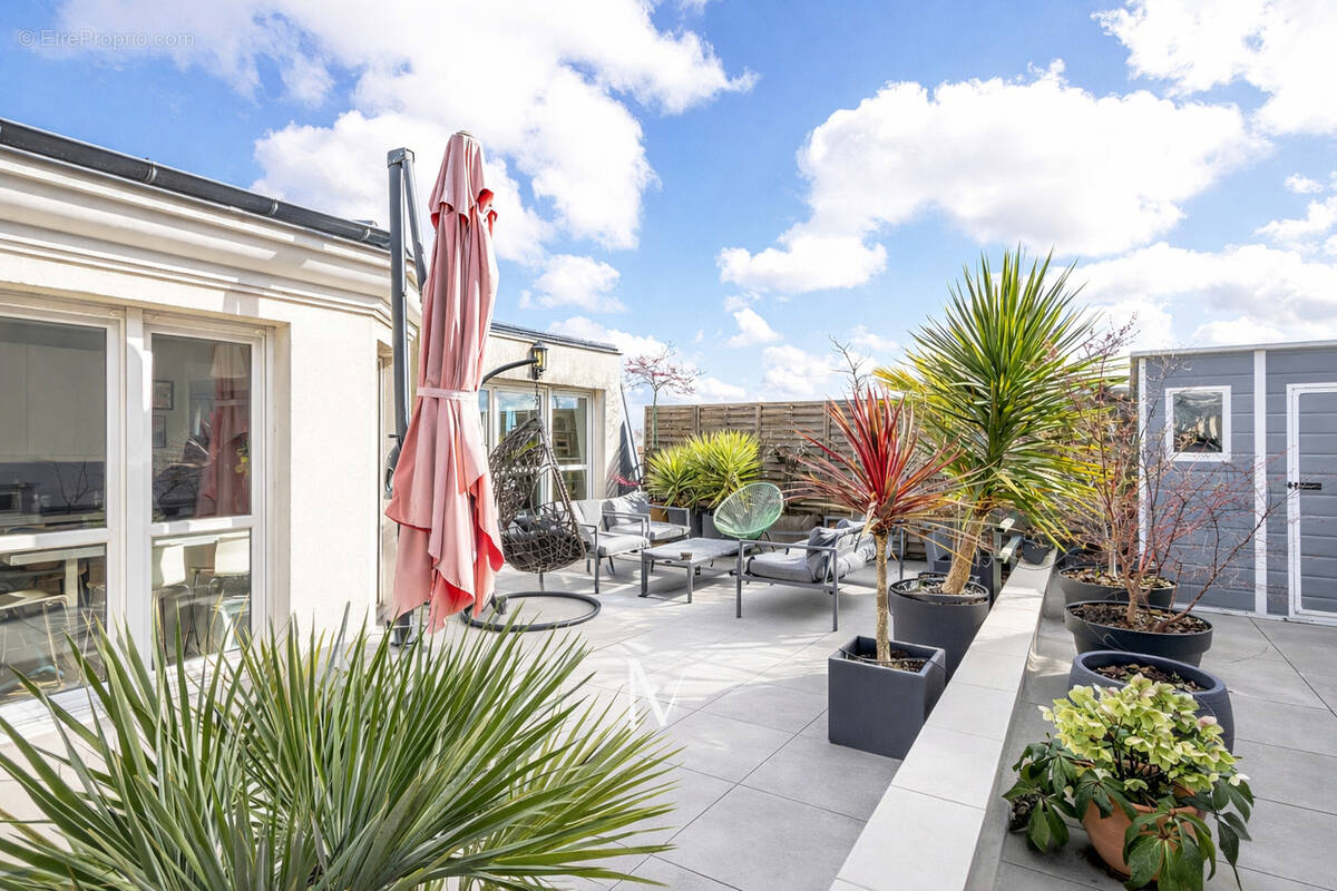 Appartement à MONTROUGE