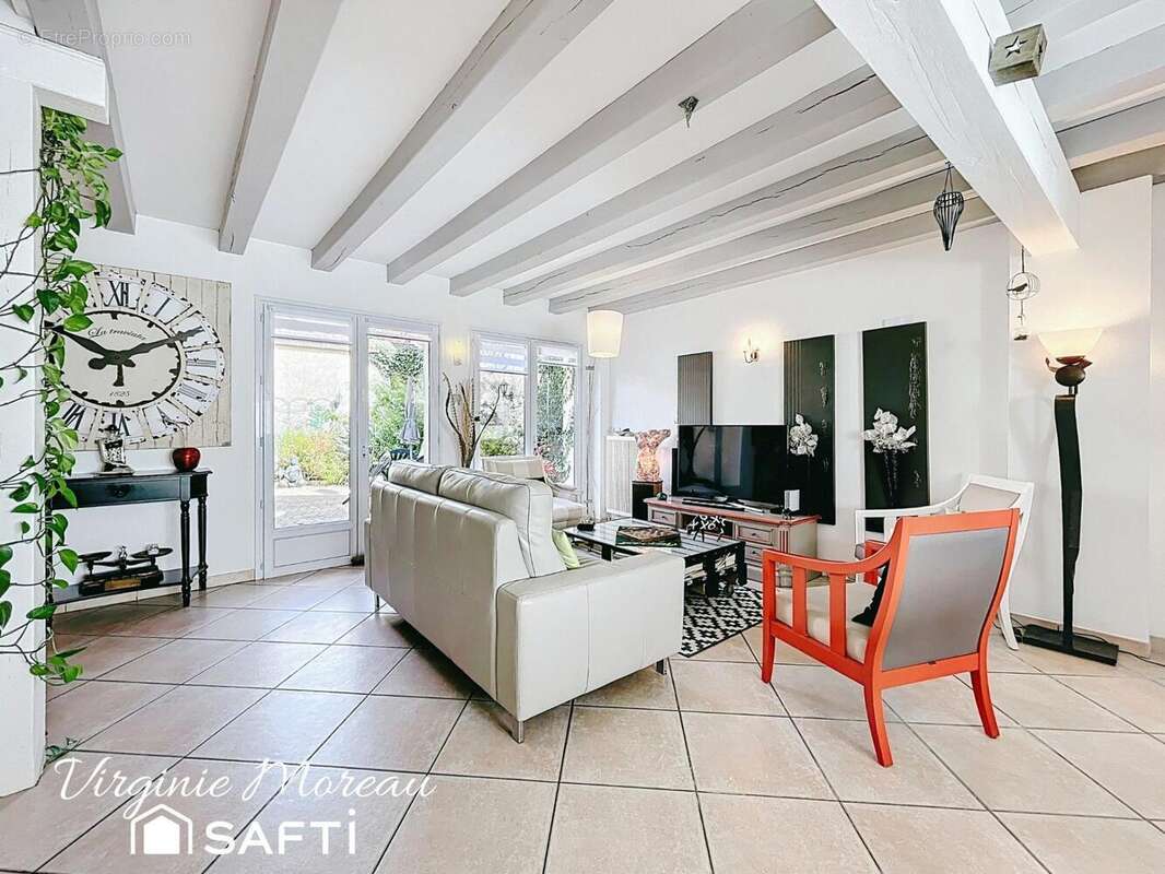 Photo 4 - Maison à VERT-LE-GRAND