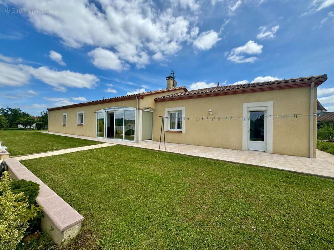 Photo 2 - Maison à BIAS