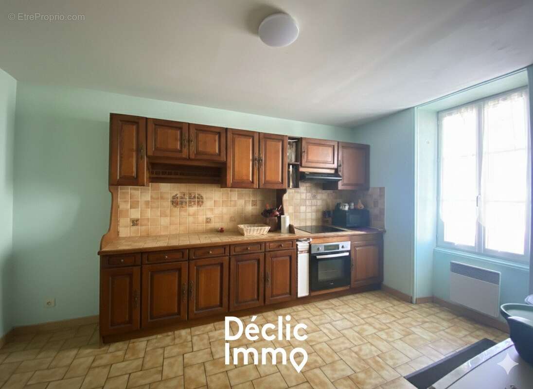 Maison à BREUIL-MAGNE