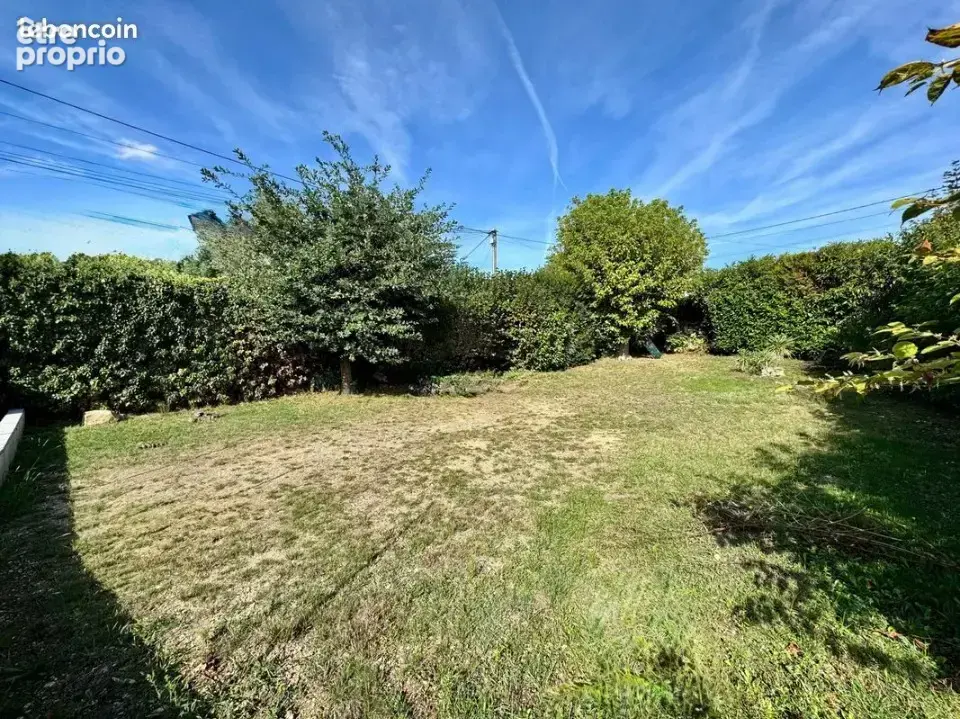 Terrain à CONFLANS-SAINTE-HONORINE