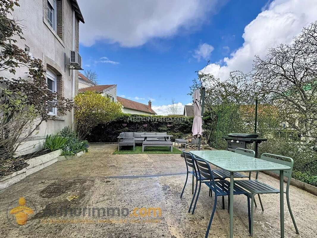 Appartement à CORMONTREUIL