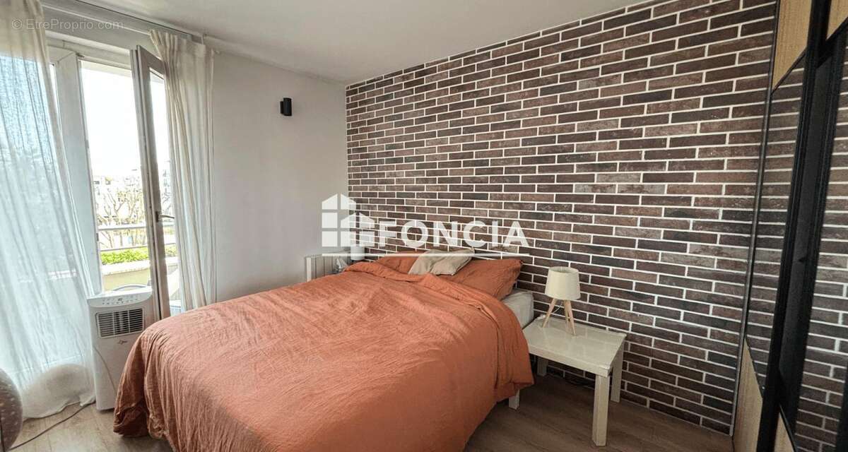 Appartement à SAINT-GRATIEN