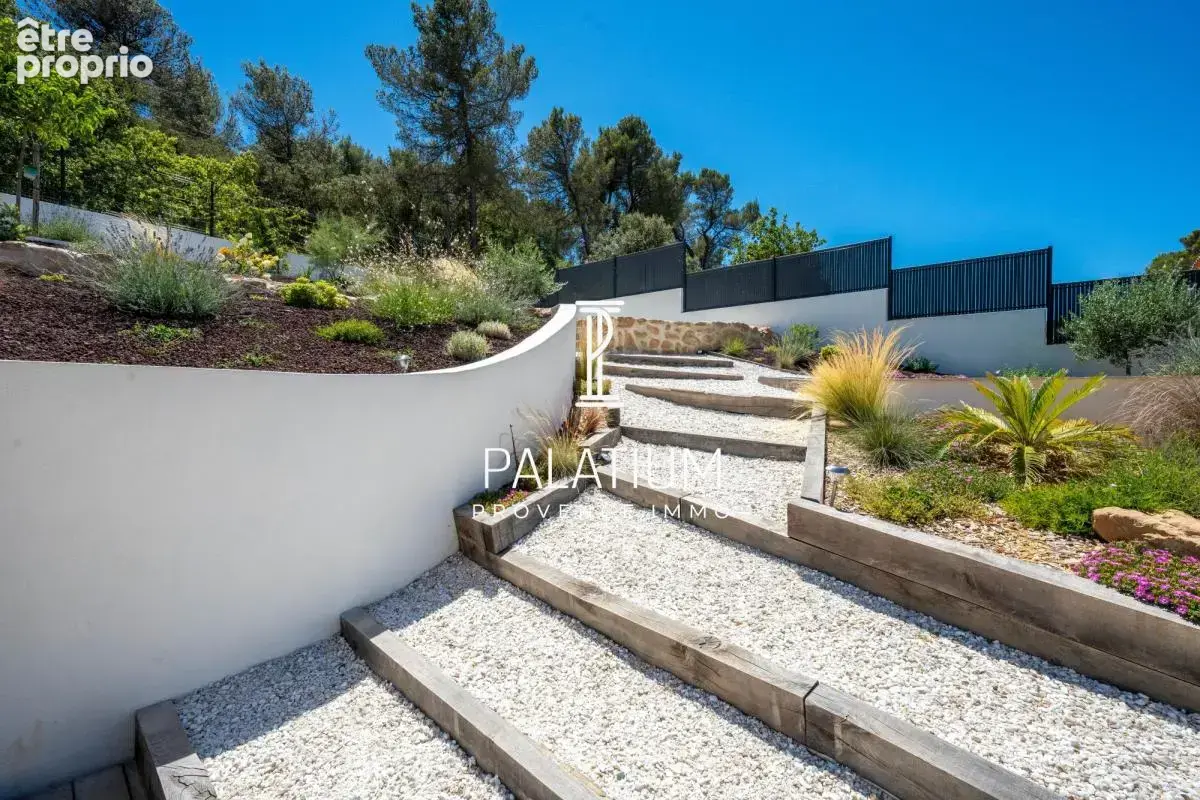 Maison T4 de 2016 - 233m² sur terrain de 1000m² - photo 5