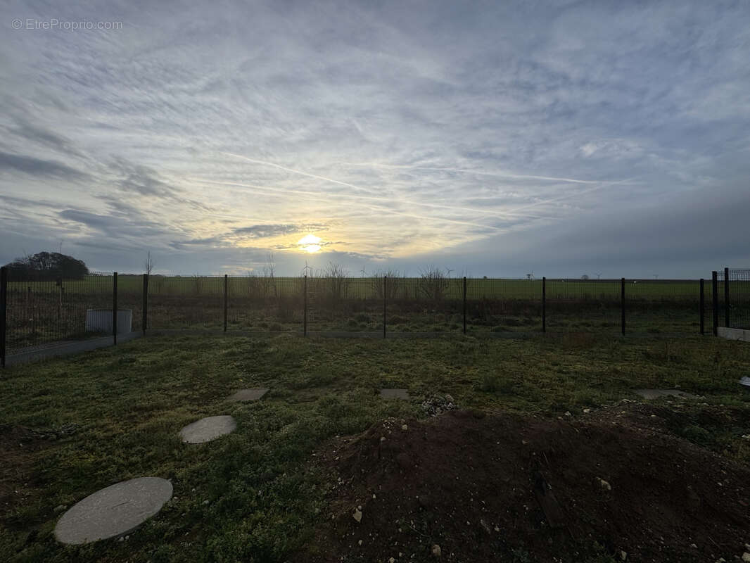 Maison à BOIRY-BECQUERELLE