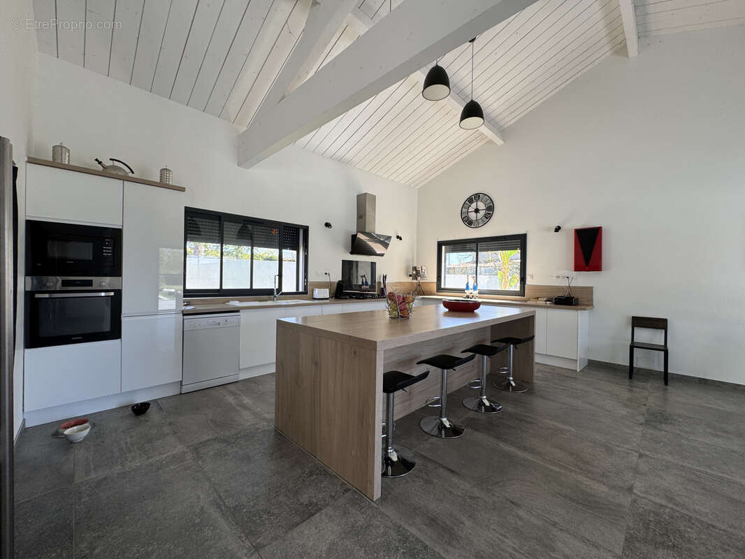 Maison à SAINT-MEDARD