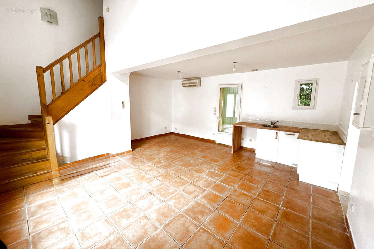 Appartement à TRETS