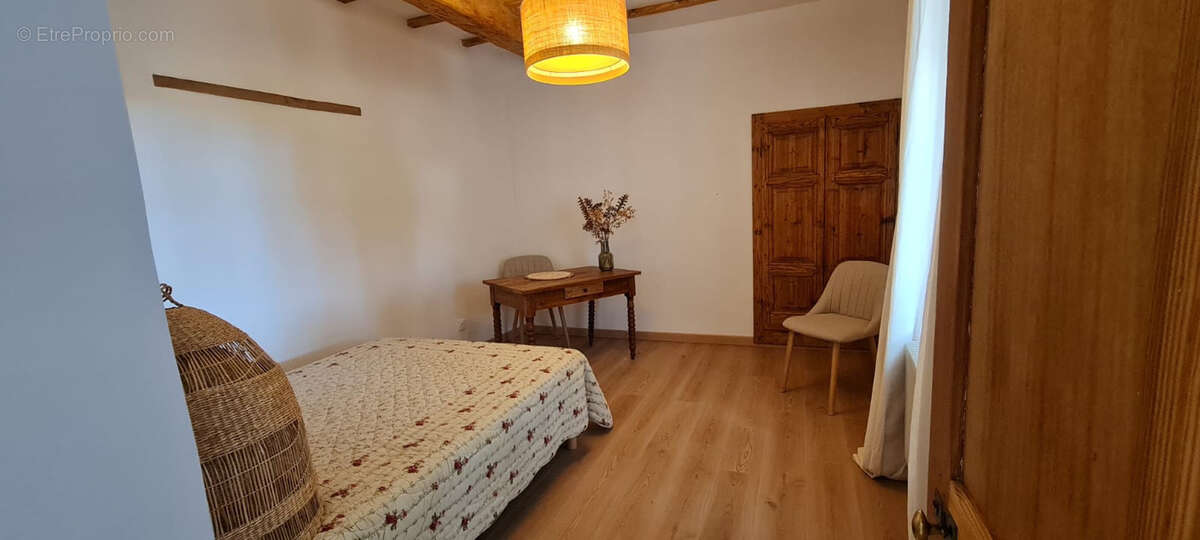 Tres belle demeure 170 m2- 5 chambres- grand garage - photo 4