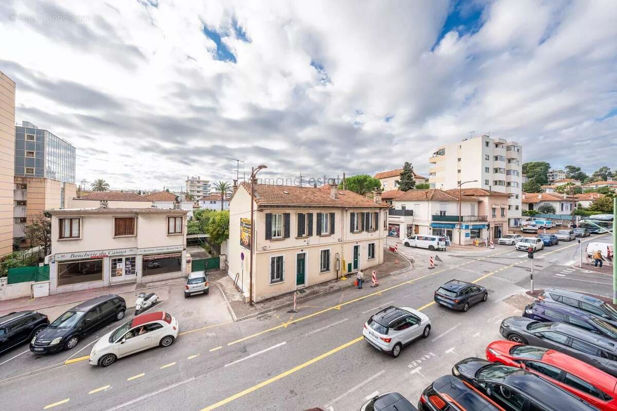 Appartement à LE CANNET