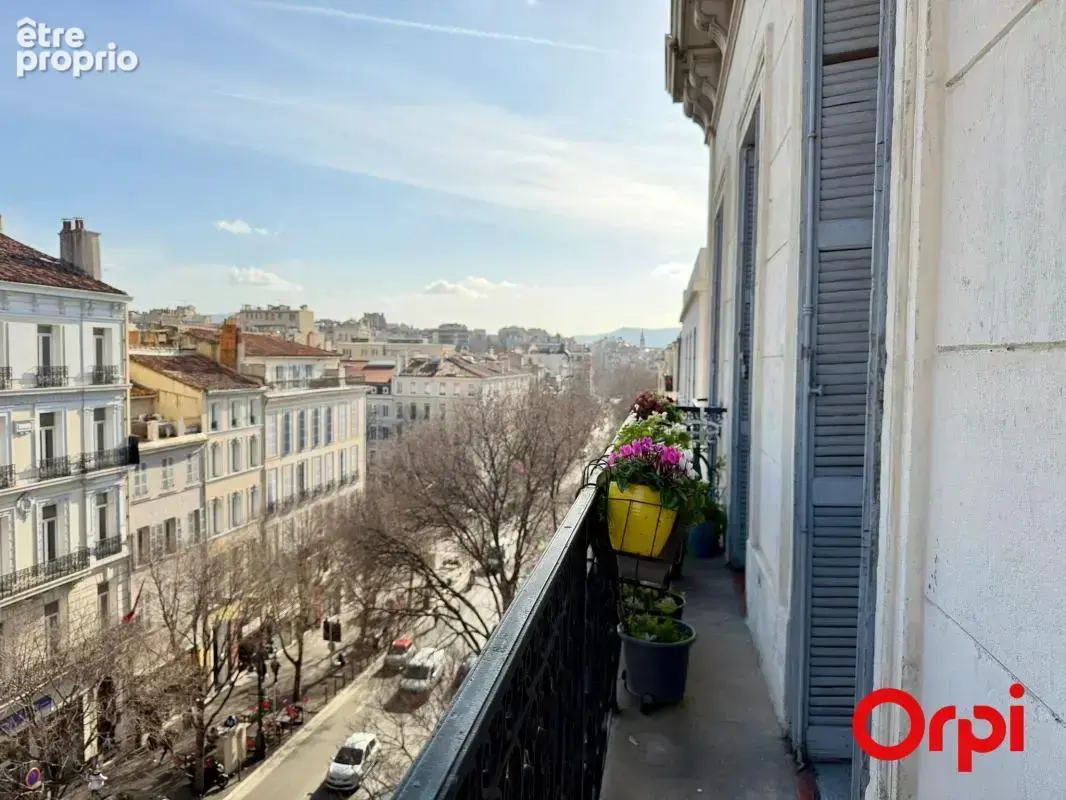 Photo Appartement à Marseille-1e au prix de 325 000€