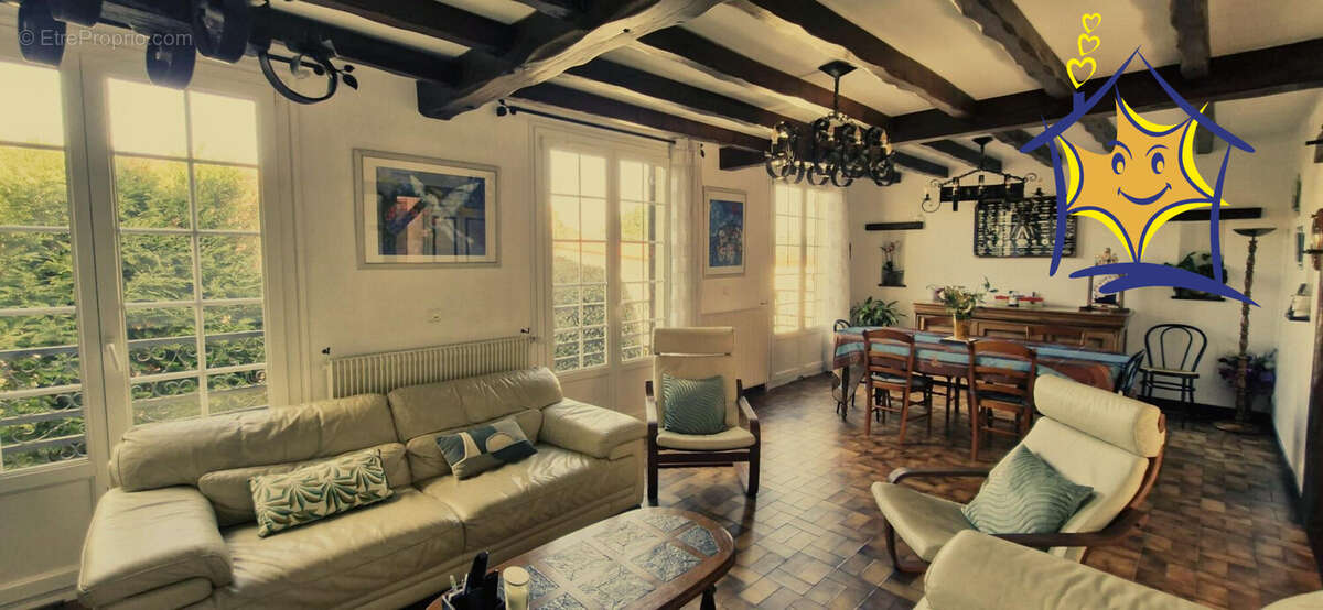 Maison à VIRY-CHATILLON