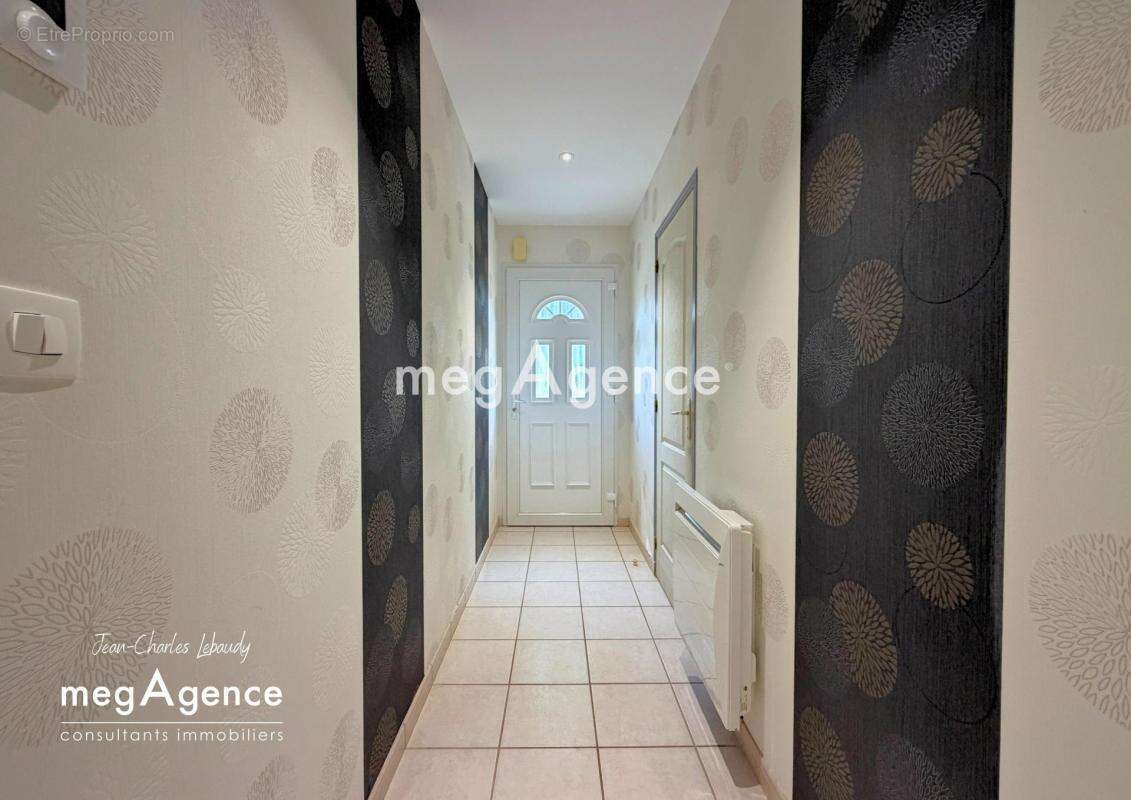 Maison Vie de plain-pied 5 pièces - photo 6