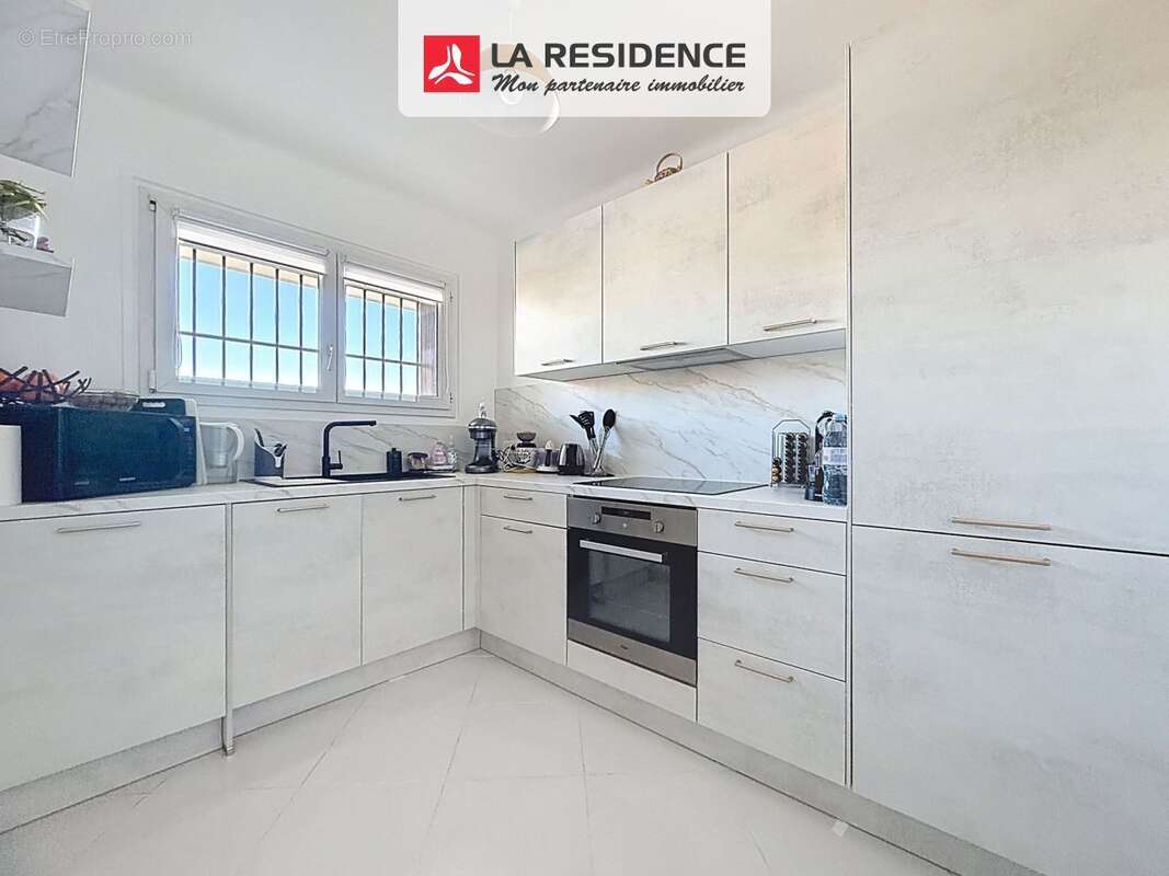 Appartement 60 m² à Cagnes-Sur-Mer  - photo 4