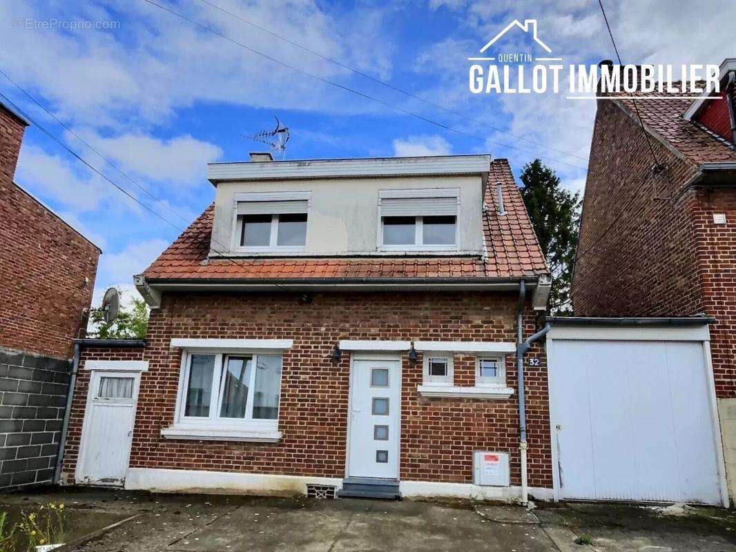 Maison à AVESNES-LE-SEC