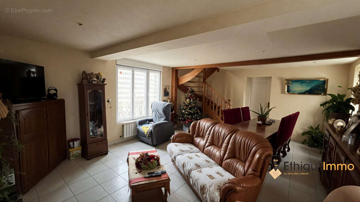 Maison à BETIGNICOURT