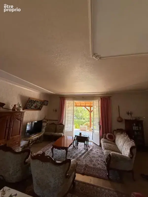 Une maison plein de potentiel à  CHARNAY LES MACON (71) - photo 3