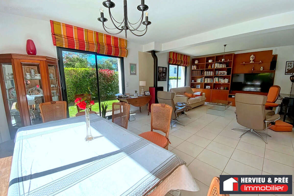 Maison récente à vendre à Luc-sur-Mer, 5 pièces, Terrain clos , Proche mer - photo 2