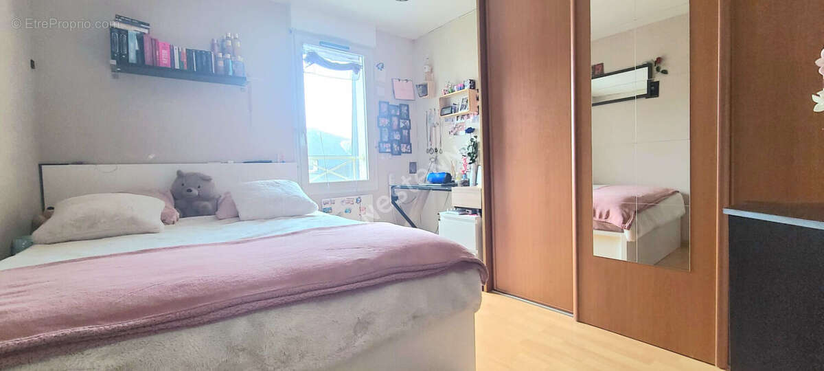 Appartement à LOUVRES
