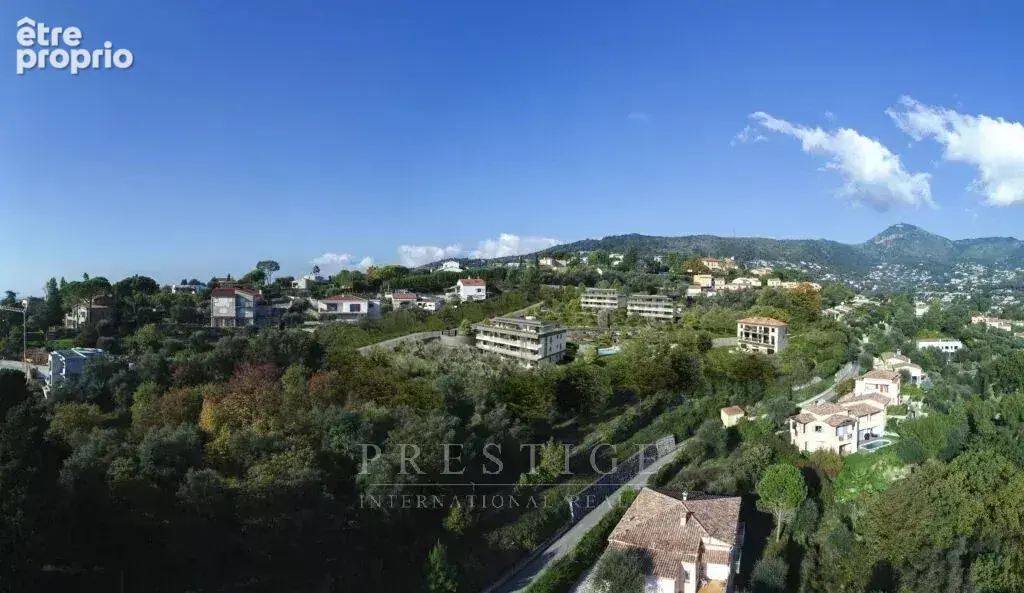 Nice sur les hauts de Rimiez, 4 pièces avant dernier étage, terrasse apercu mer, 2 parkings, piscine - photo 3
