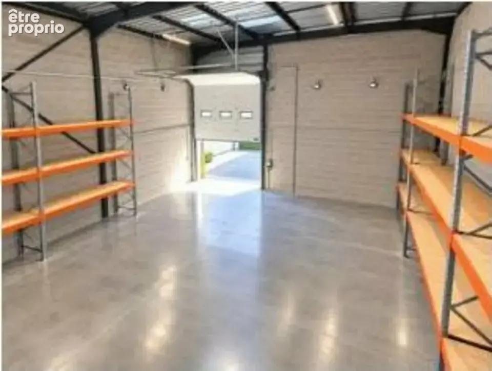 Photo Autres à Vaulx-Milieu au prix de 520 000€