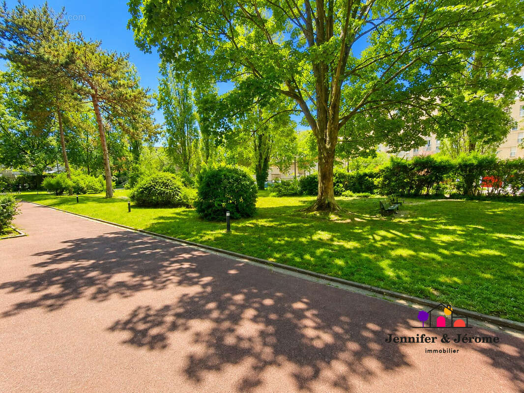 Appartement à EPINAY-SUR-SEINE