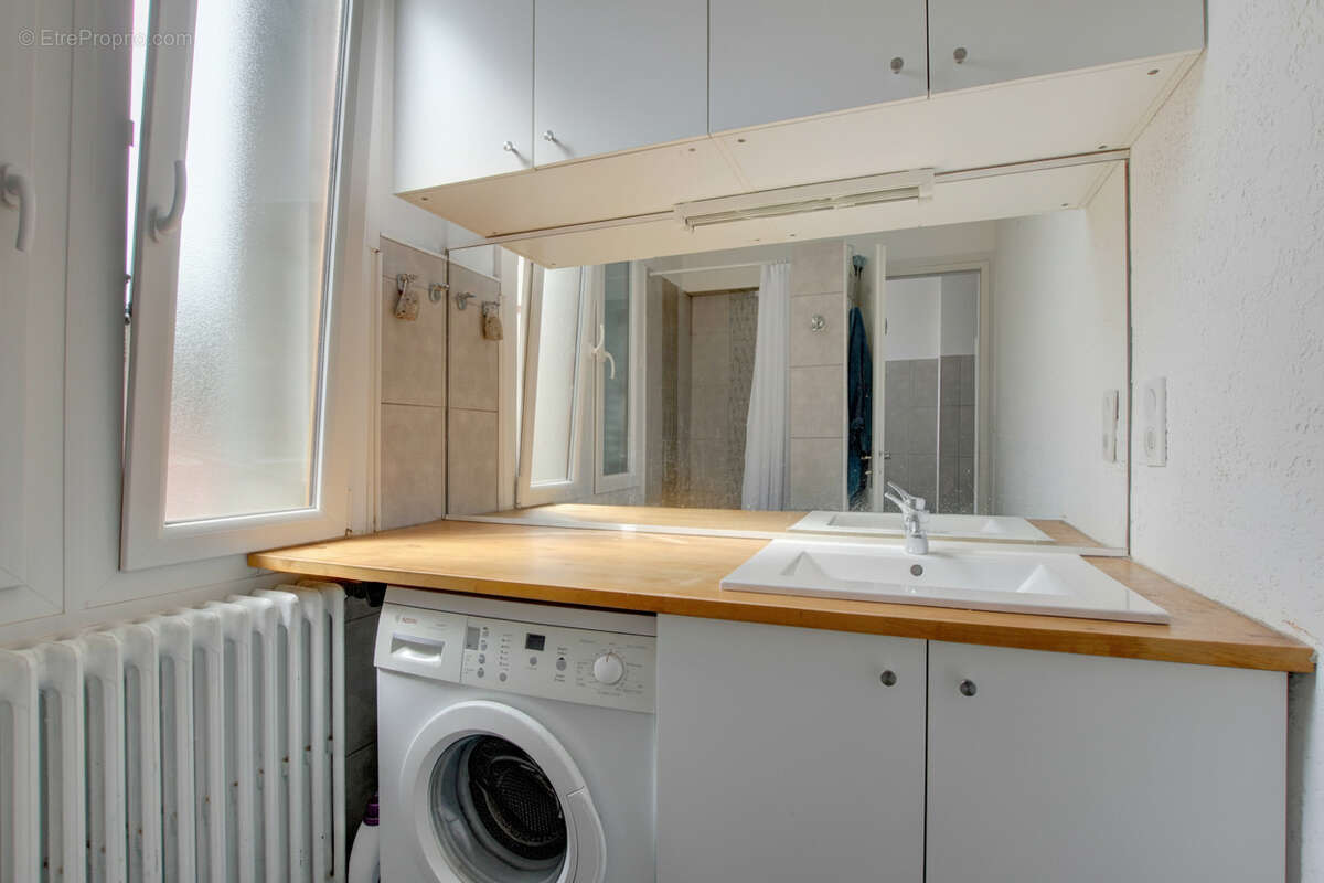 Appartement à AIX-LES-BAINS