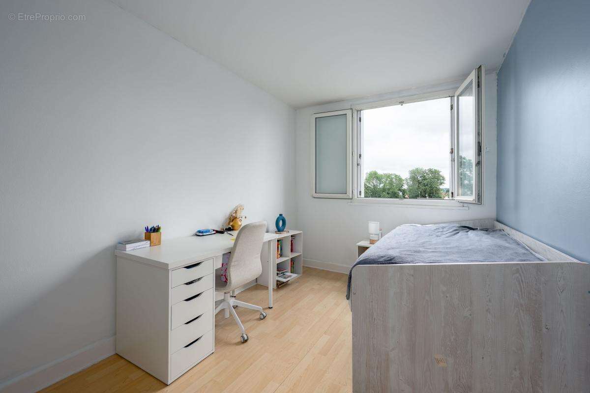Appartement à CROSNE