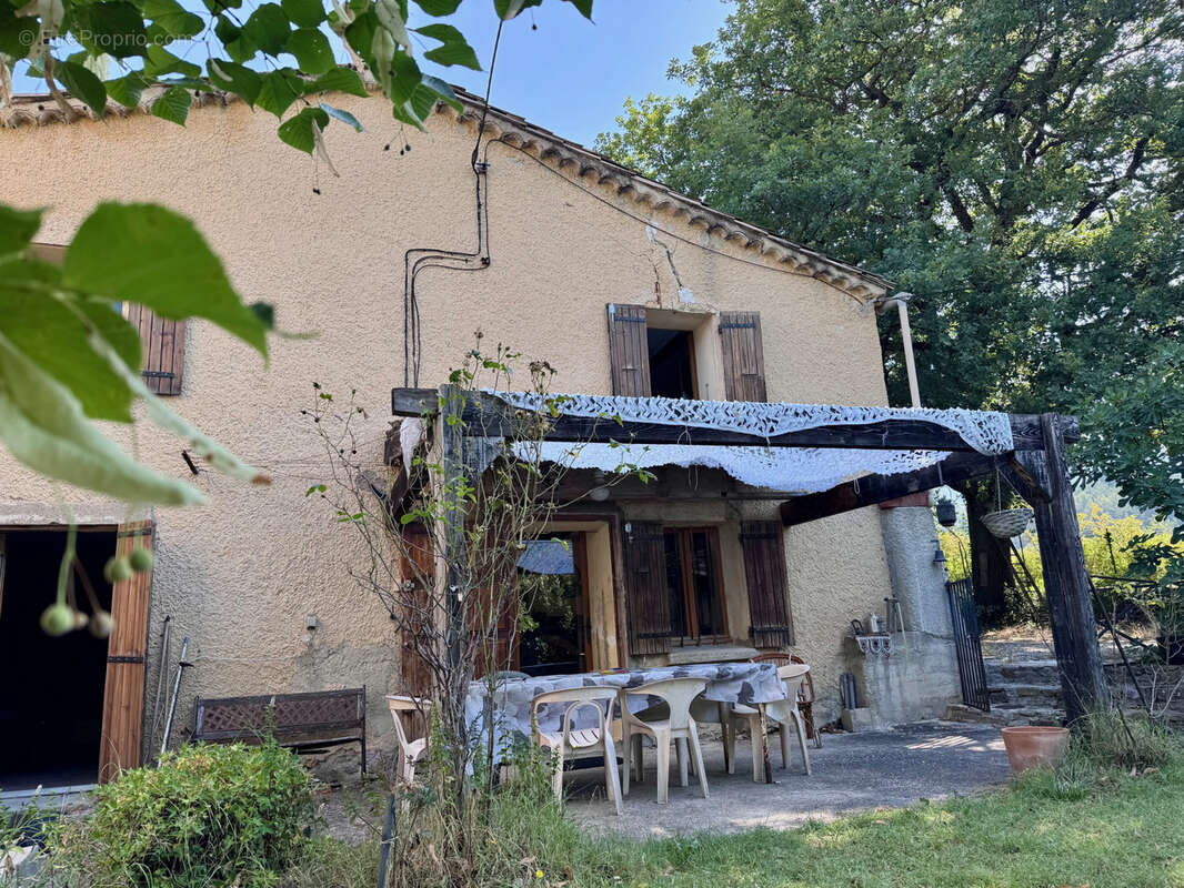 Maison à BUIS-LES-BARONNIES