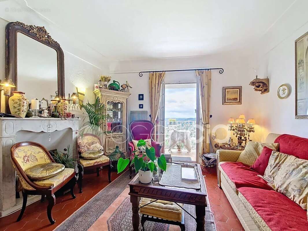 Bel appartement à Saint-Paul-de-Vence - photo 4