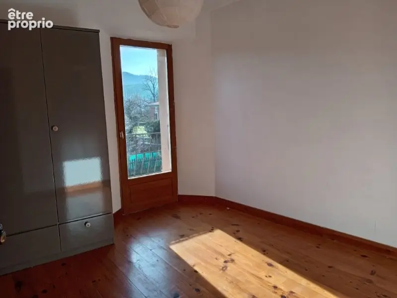 Spacieuse maison familiale T6 - photo 8