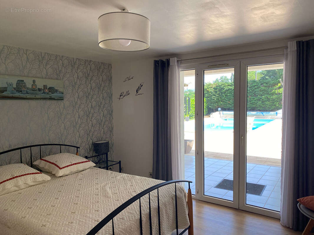 Maison à OLORON-SAINTE-MARIE