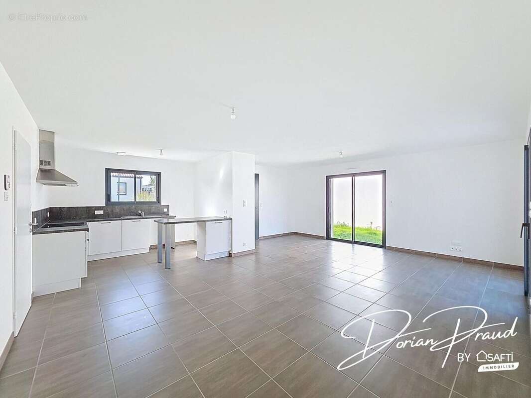 Photo 2 - Maison à LA GARNACHE