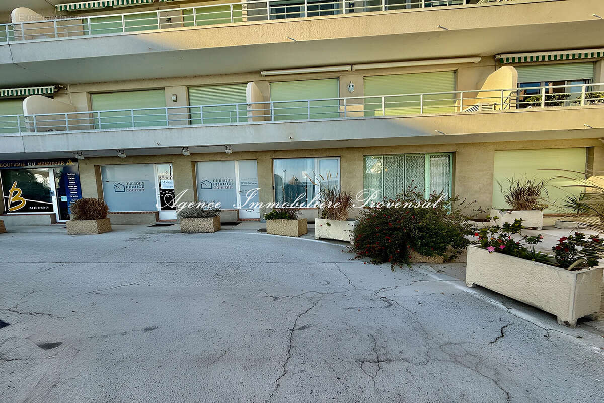 Commerce à SAINTE-MAXIME