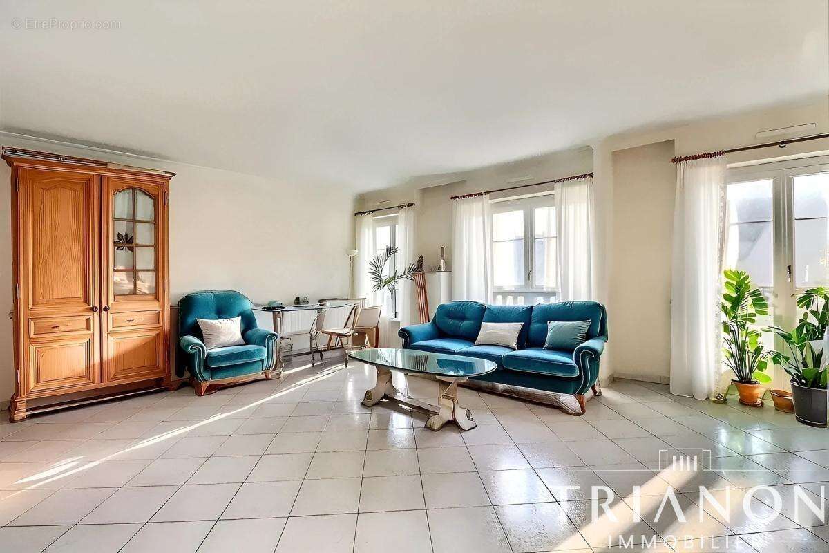 Appartement à POISSY