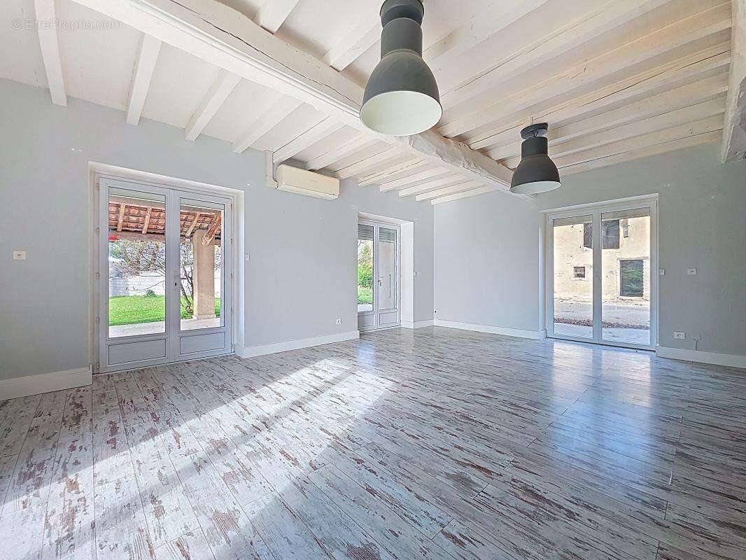 Maison à SAINT-JUST-CHALEYSSIN