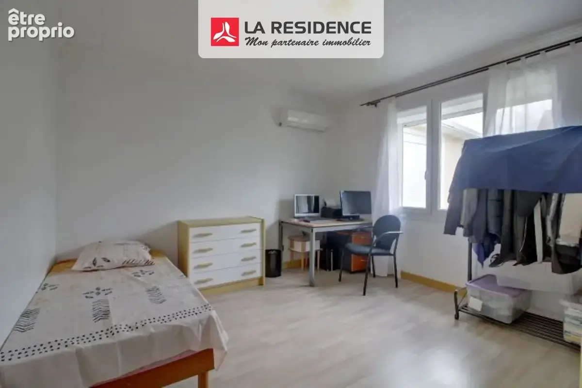 Maison 4 pièces 90 m² à vendre à Aubergenville (78410) - photo 7