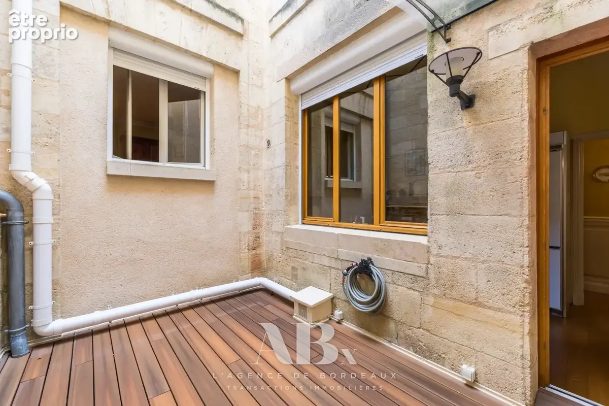 Bordeaux Jardin Public   Appartement 224 m2, patio, ascenseur, 2 parkings - photo 9
