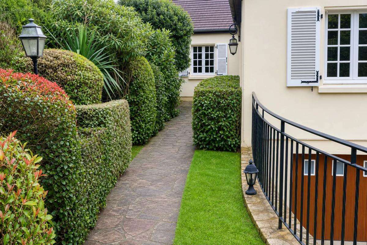 Charmante maison 6 pièces à Domfront-en-Poiraie - photo 6