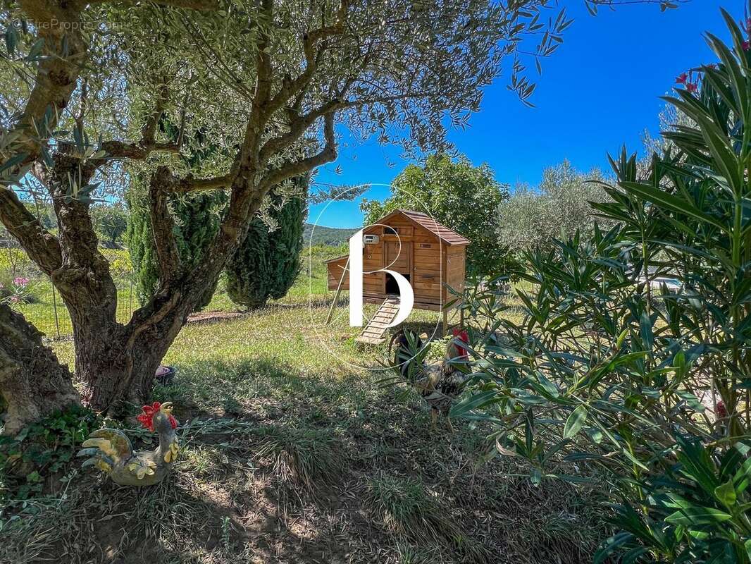 Maison à GOUDARGUES