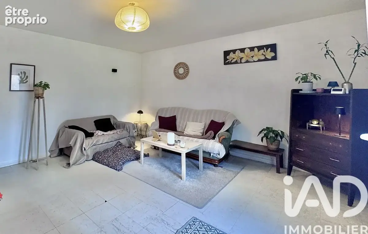 Photo 1 - Appartement à AUXERRE