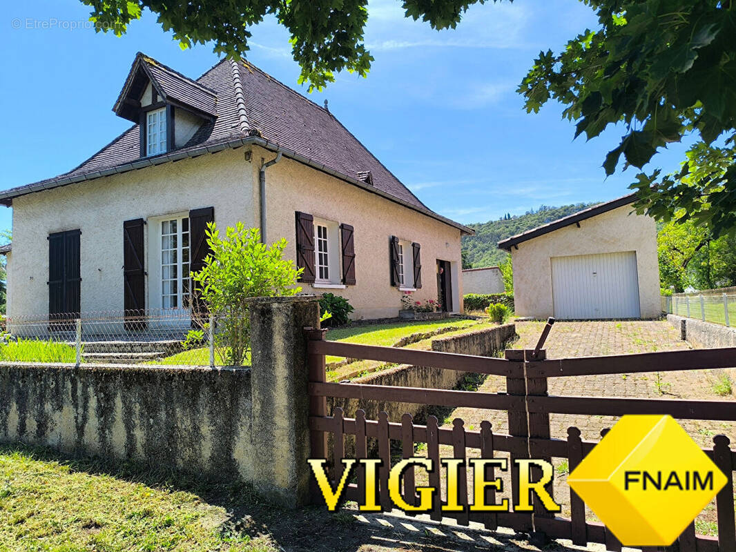 Maison à CAJARC