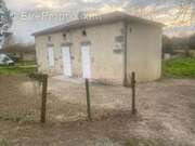 Maison à FEUGAROLLES