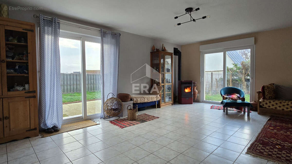 Maison à SAINT-MARTIN-EN-CAMPAGNE
