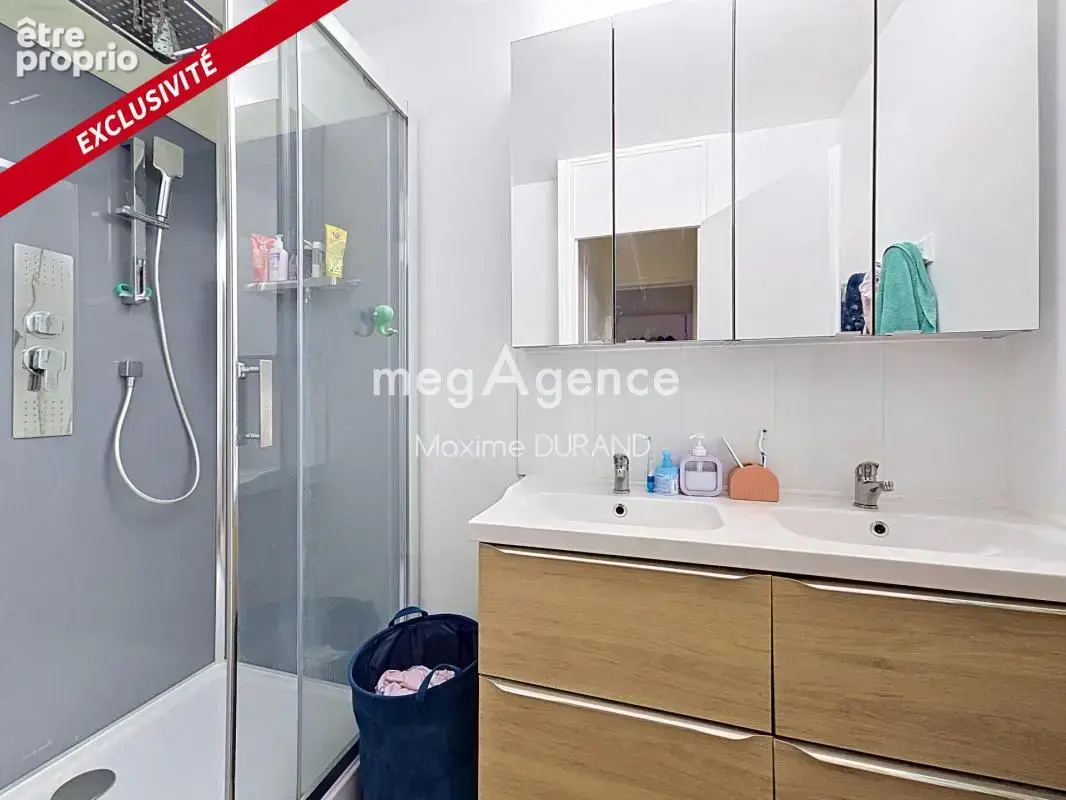 Appartement T3 de 65 m² rénové – 2 chambres – Parking privatif – Cholet - photo 8
