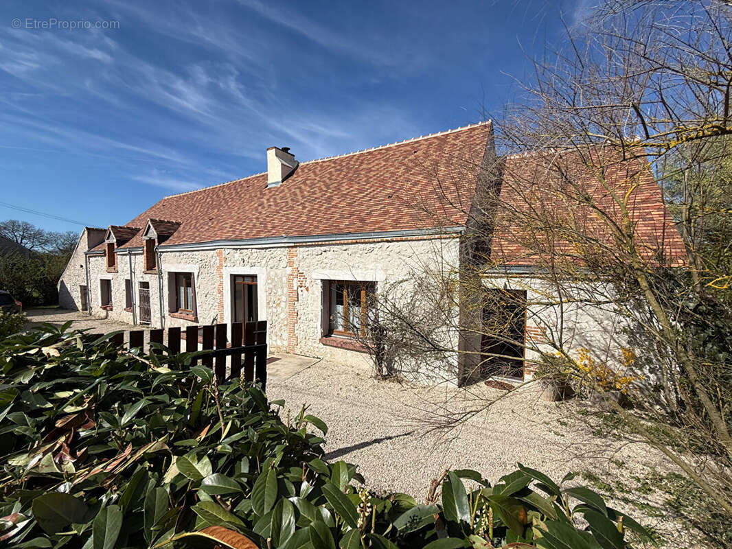 Maison à SAINT-AY