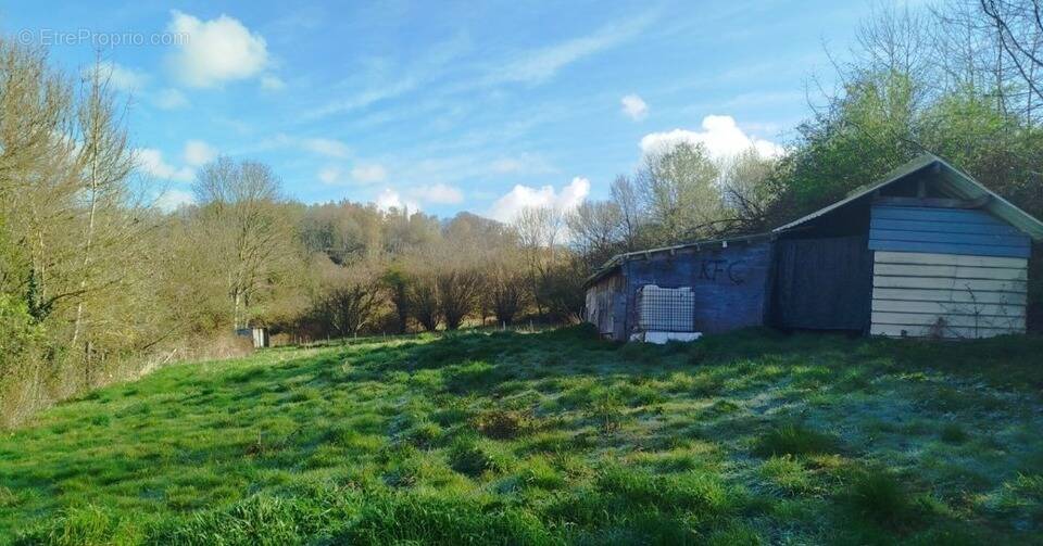 Terrain à LE MESNIL-GUILLAUME