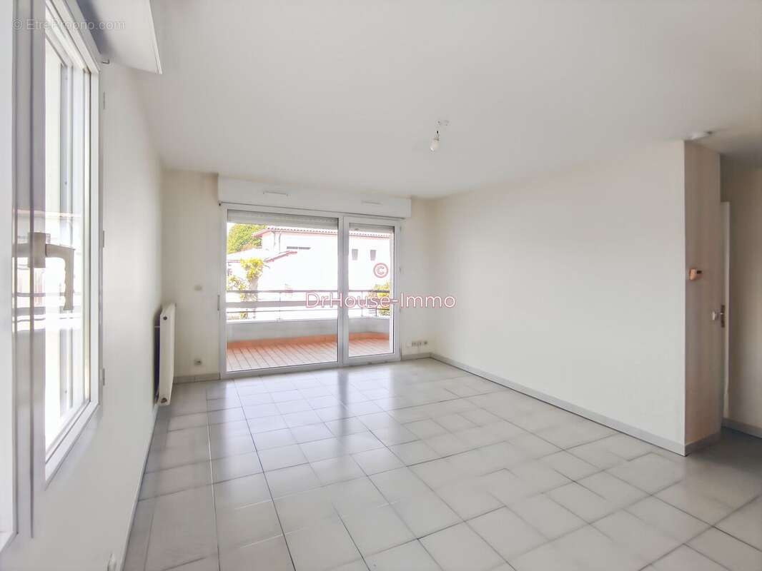 Appartement à SAINT-MARTIN-DE-SEIGNANX