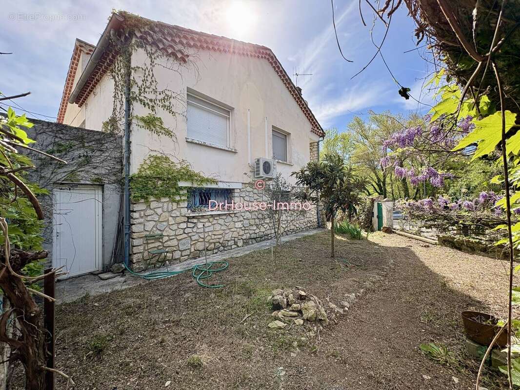 Maison 130 m² à Mollans-Sur-Ouveze  - photo 2