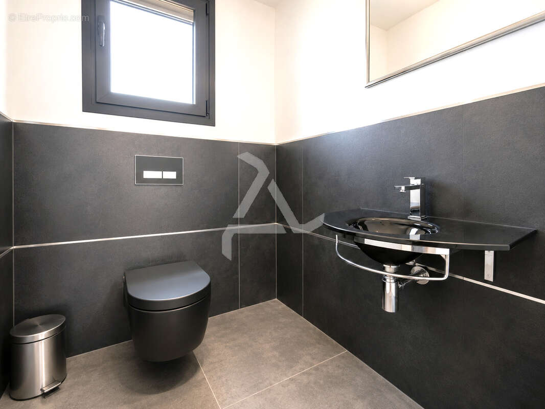 Villa t7 de 211m2 contemporaine avec piscine sous-sol aménagé et chambre indépendante - photo 21